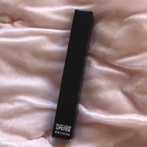 Kylie Velvet Liquid Lipstick in Savage